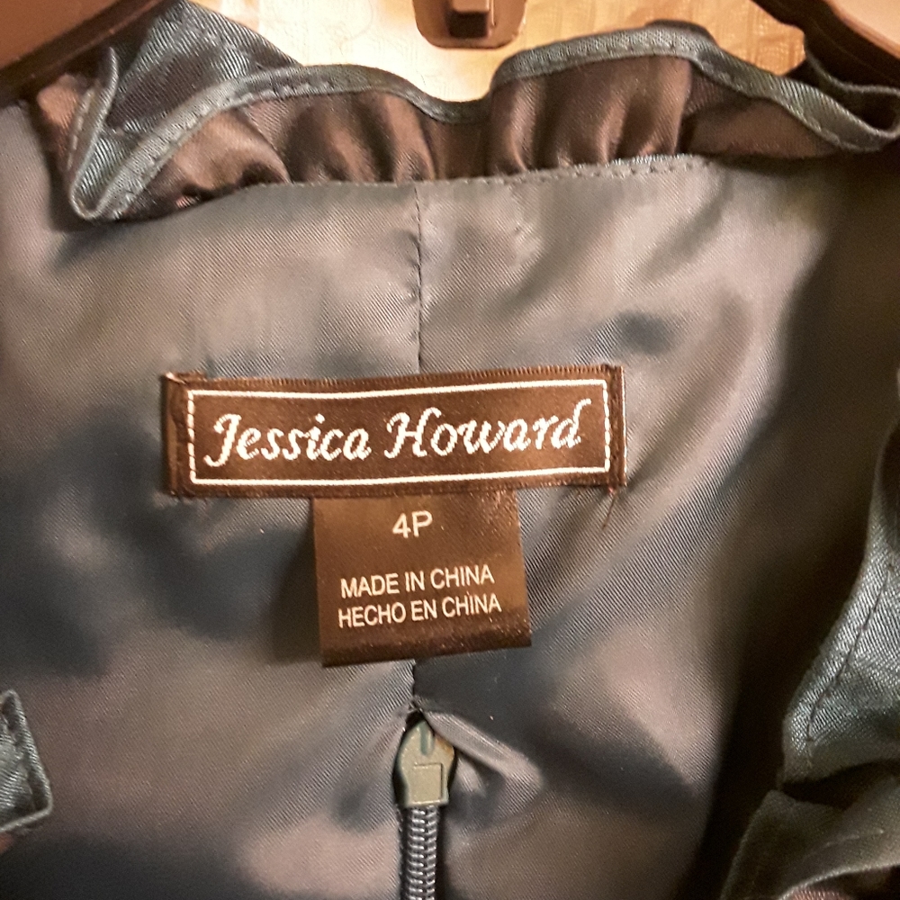 Jessica Howard - Picture 5 of 5
